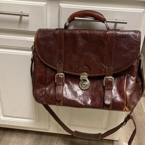 Wilson’s Leather Pelle Studio Pebbled Bag